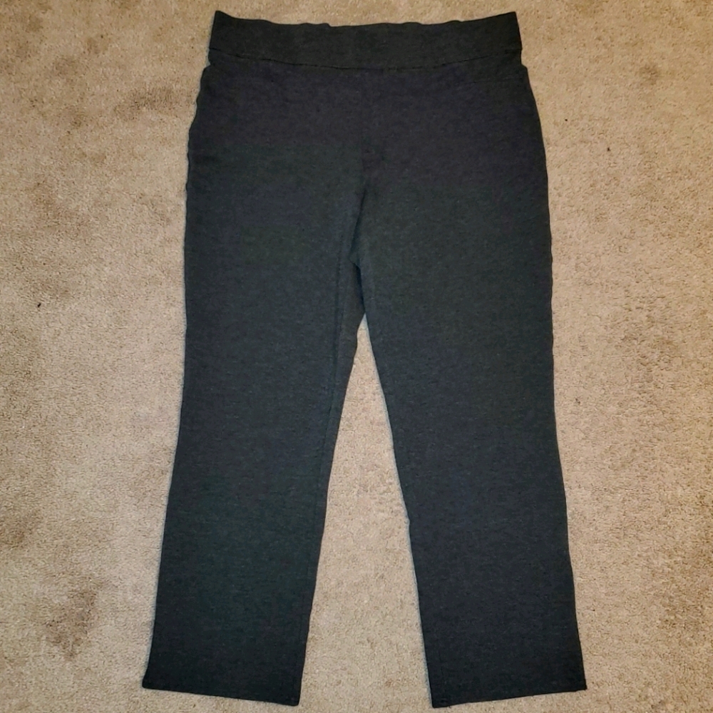 Women's Intro Love The Fit stretch fit sweats